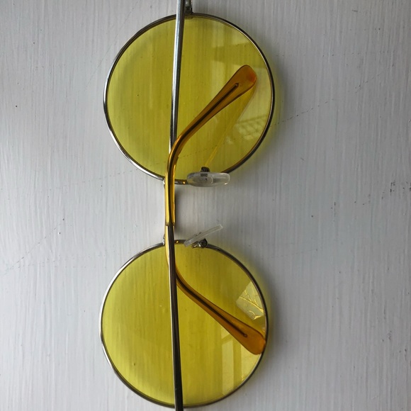 yellow round sunglasses - Picture 2 of 2